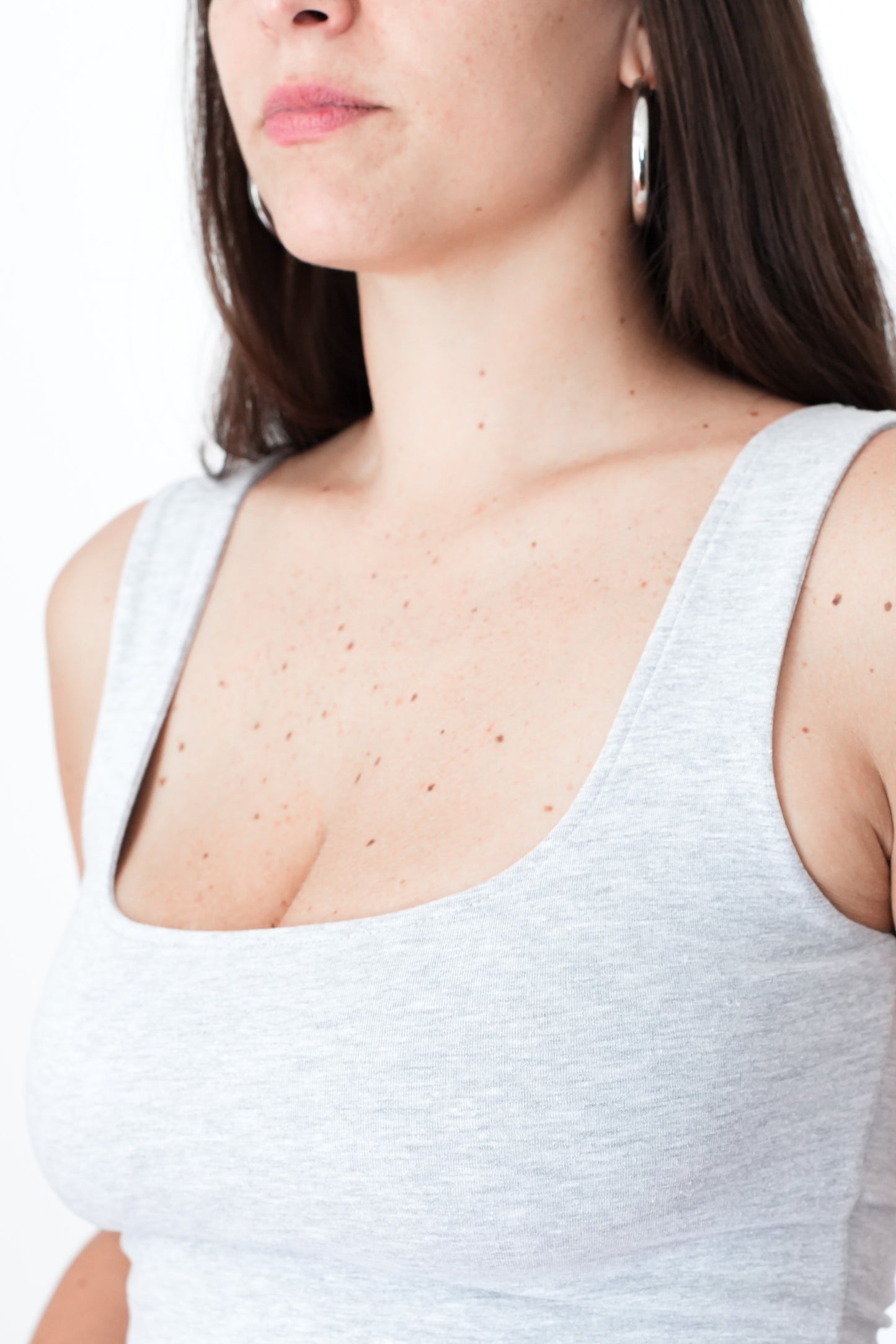 MUSCULOSA TOP ESENCIAL-PACKS CON DESCUENTO